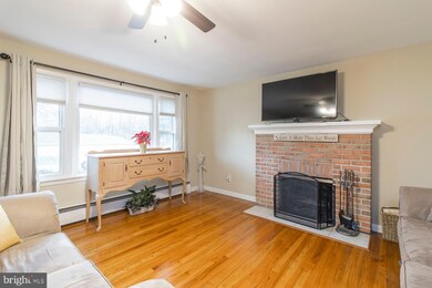 568 Forty Foot Rd, Hatfield, PA 19440 - photo 4