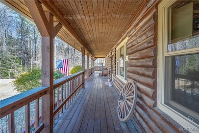 FULL COUNTRY FRONT PORCH!!