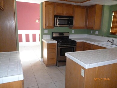 4380 Stetson Ave, Rosamond, CA 93560 - photo 5