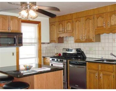 74 Grant St unit 3, Somerville, MA 02145 - photo 4