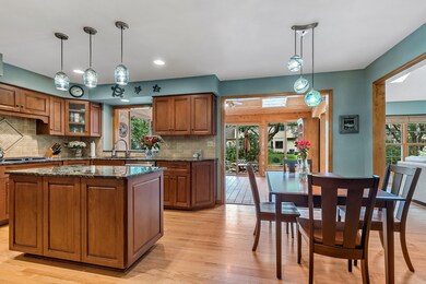 617 Flock Ave, Naperville, IL 60565 - photo 7