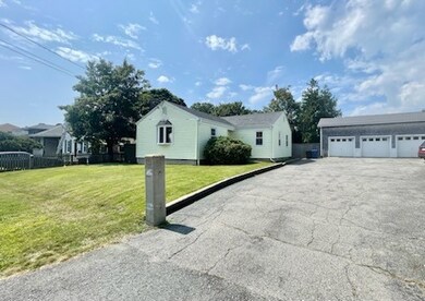 12 Freeborn St, Newport, RI 02840 - photo 3