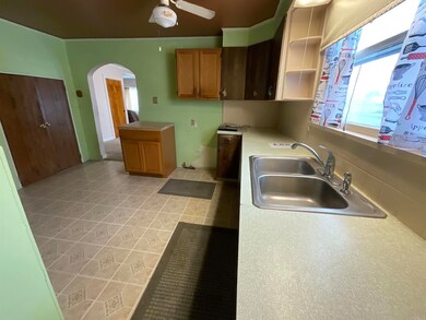 401 N Jefferson St, Ossian, IN 46777 - photo 6