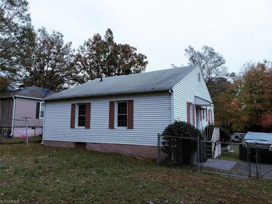 1014 Lee St, Asheboro, NC 27203 - photo 2