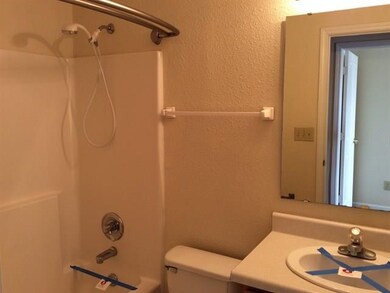 9887 Commonwealth Dr, Fishers, IN 46038 - photo 6