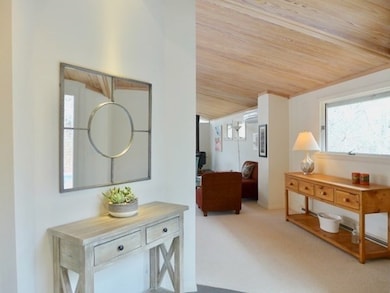 40 Summer Cir, West Tisbury, MA 02575 - photo 3