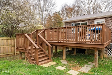 121 Valley Cir, Gray, TN 37615 - photo 4