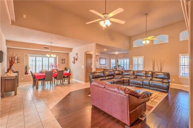 749 Desert Silver Dr, Horizon City, TX 79928 - photo 6