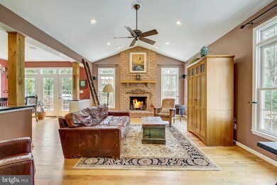 603 Roundtree Ct, Sykesville, MD 21784 - photo 3