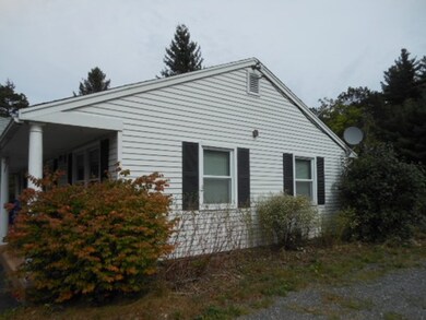 115 Hartsuff St, Rockland, MA 02370 - photo 2