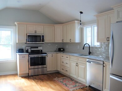 78 Grove St, Hopkinton, MA 01748 - photo 2