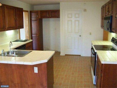 40 Charter Oak Dr, Newtown Square, PA 19073 - photo 6