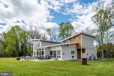 8545 Sandy Beach Ln, King George, VA 22485 - photo 5