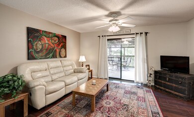 Living Room (A)