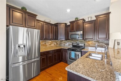 934 Croghan Way, Copley, OH 44321 - photo 7