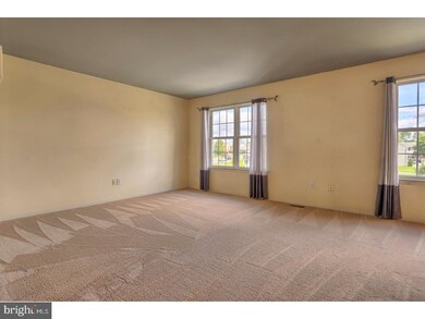 212 Bainbridge Cir, Reading, PA 19608 - photo 6