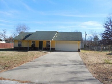 204 N Crider Ave, Greenland, AR 72737 - photo 3