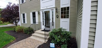 8 Woodcliffe Ave, Worcester, MA 01604 - photo 3