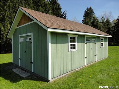 Outbuilding. Storage building