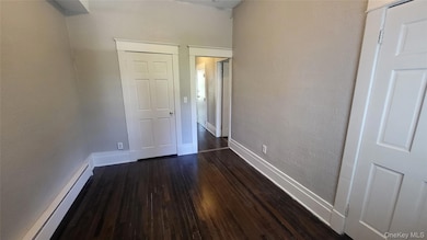 61 S Hamilton St, Poughkeepsie, NY 12601 - photo 6