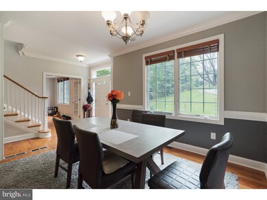 1017 Serpentine Ln, Wyncote, PA 19095 - photo 2