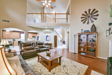 1914 Pampas Trail Dr, Friendswood, TX 77546 - photo 7