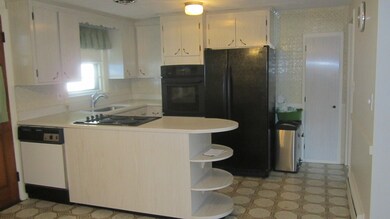 325 Revere St unit 1, Winthrop, MA 02152 - photo 3