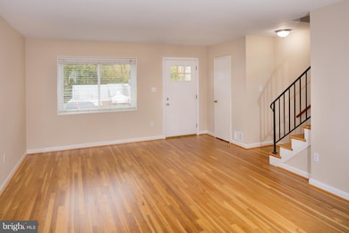 46 W Taylor Run Pkwy, Alexandria, VA 22314 - photo 5