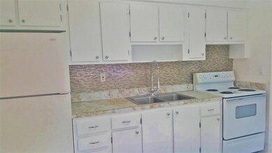 Apt 1 Kitchen