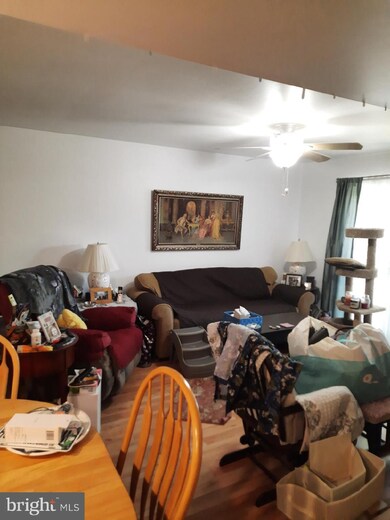 858 Putnam Blvd unit 858 B, Wallingford, PA 19086 - photo 3