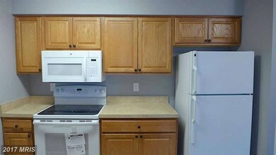 8639 Beekman Place unit 39A, Alexandria, VA 22309 - photo 5