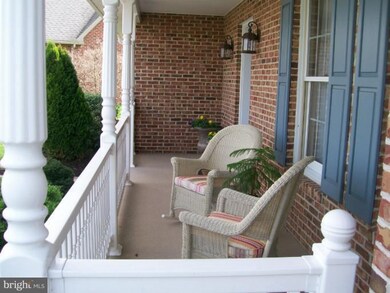 542 Hilltop Cir, Greencastle, PA 17225 - photo 6