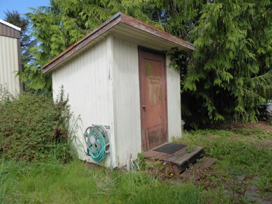 231 SE Neptune Ave, Lincoln City, OR 97367 - photo 2