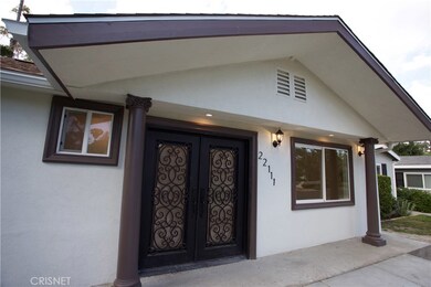 22111 Viscanio Rd, Woodland Hills, CA 91364 - photo 3