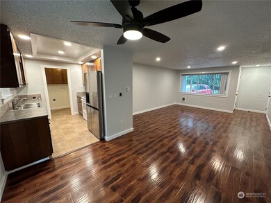 3541 49th Ave SW unit A & B, Olympia, WA 98512 - photo 6