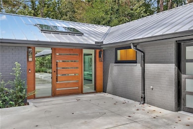 585 Amberidge Trail NW, Atlanta, GA 30328 - photo 6