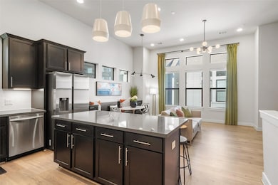 2616 Riverside Dr unit M, Houston, TX 77004 - photo 3