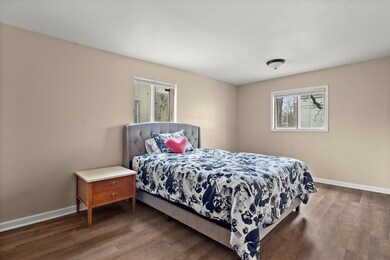 bedroom7