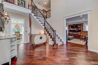 8 Bloomfield Rd, Manalapan, NJ 07726 - photo 4