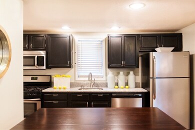 224 W 6th St unit 2, Boston, MA 02127 - photo 2