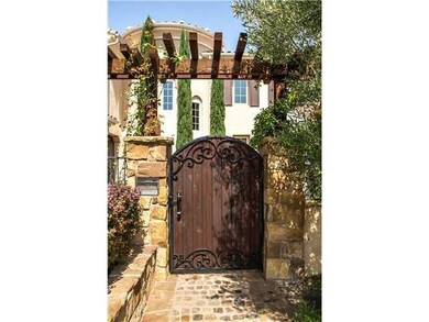 6863 Tanzanite Dr, Carlsbad, CA 92009 - photo 3