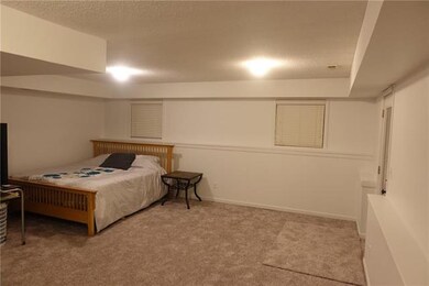 709 Meadow Ln, Raymore, MO 64083 - photo 7