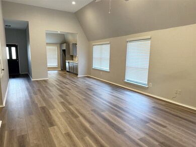 11207 Middleburgh Dr, Tomball, TX 77377 - photo 4