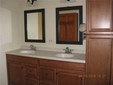 Master Bath/Spa.