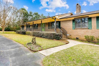 2379 Risen Dr, Cantonment, FL 32533 - photo 3