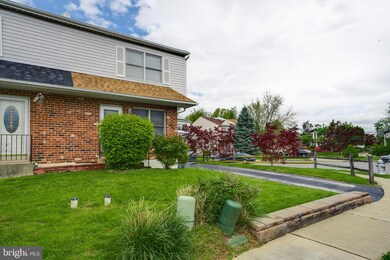 17 Sparks Cir, Glenolden, PA 19036 - photo 4