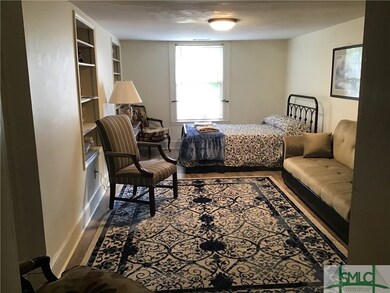 213 E Hall St unit 2, Savannah, GA 31401 - photo 2