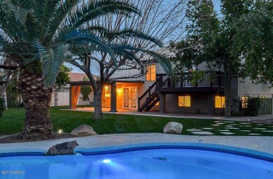EXT BKYD FR POOL (63)twilight