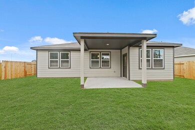 3609 Crawford St, Bay City, TX 77414 - photo 6