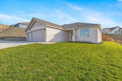 2837 S Osborne St, Kennewick, WA 99338 - photo 3